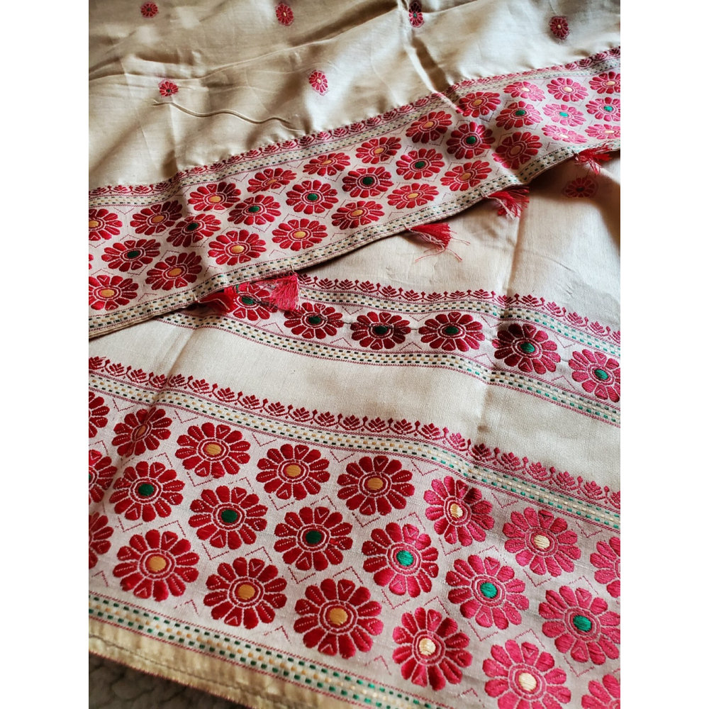 Big Girls Next To New Mekhala Chador Festive Ethnicwear Traditional